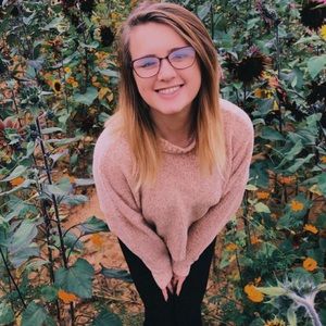 Meet your Posher, Katie